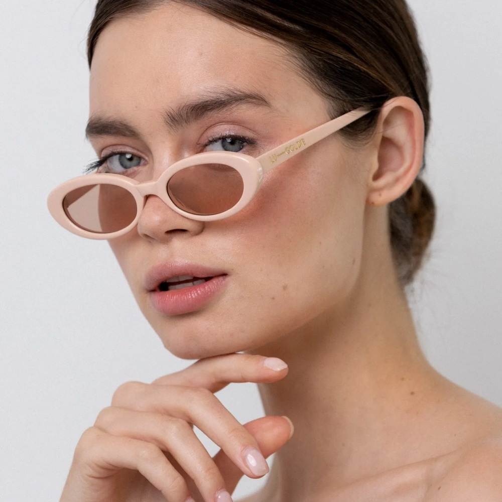 Lu Goldie Blush Sunglasses with White Case